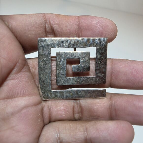 Sterling Silver 925 Squared Cut Out Swirl Brooch /Pin / pendant Hammered Texture - Picture 1 of 11